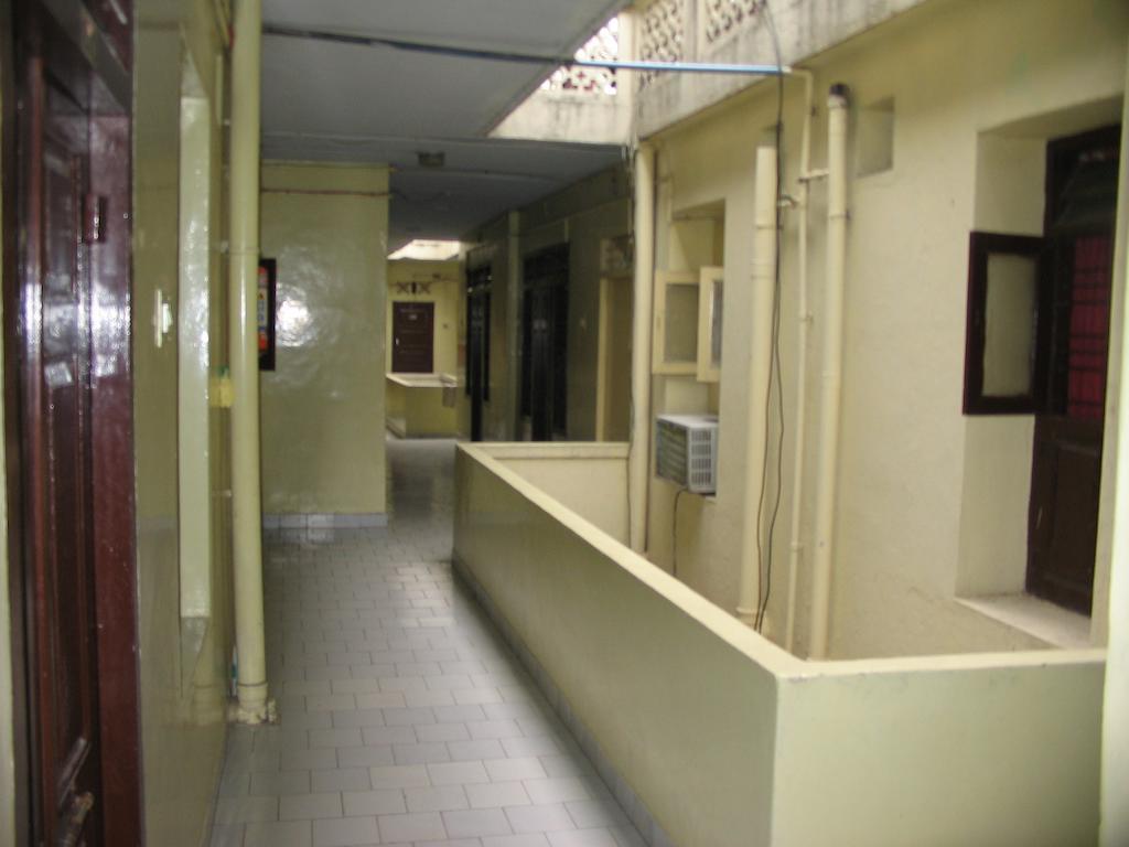Vasantha Lodge Purasawalkam Chennai Exterior photo